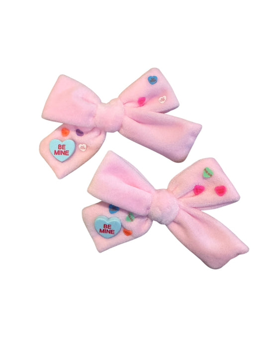 *Velvet Candy Heart Hair Bow