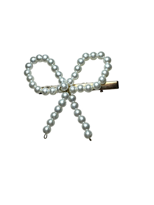 Pearl Bow Clip