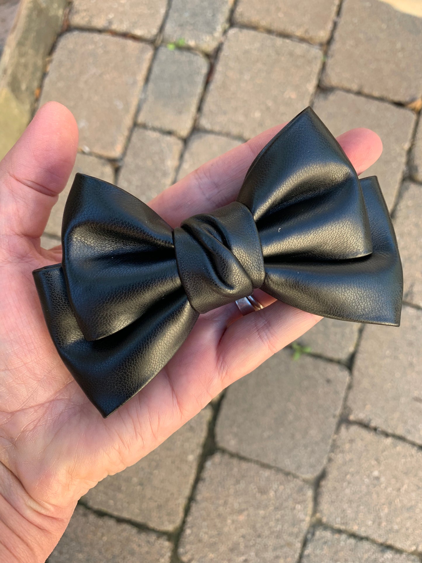 Faux Leather 5” bows