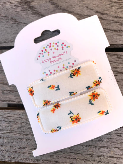 White Fabric Flower Snap clips